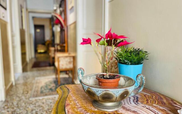 Montello Guest House & Apartment