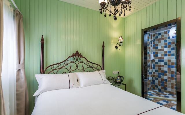 Wuzhen Sijing Courtyard Inn