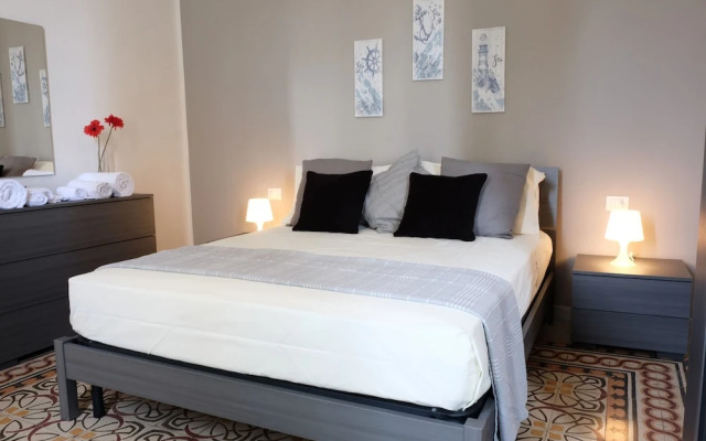 Myia Apartment B by Wonderful Italy