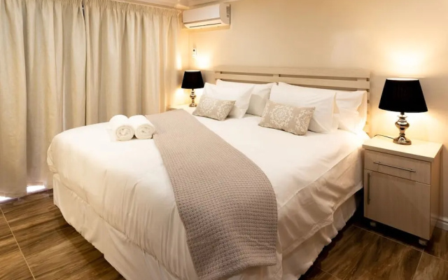 Grand House Lodge Jeffreys Bay