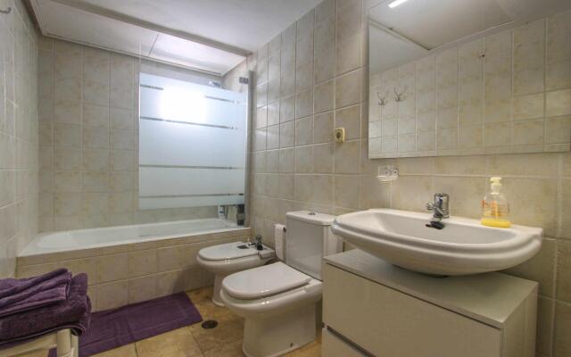 1079 - Frontline Puerto Banus Apartment