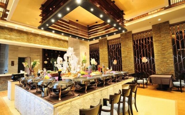 Sanjiang Forest Hot Spring Dumashi Hotel