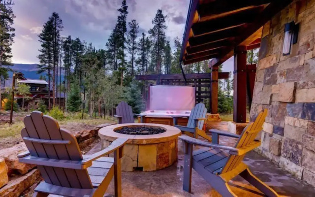 Breck_summit_at_shockhill