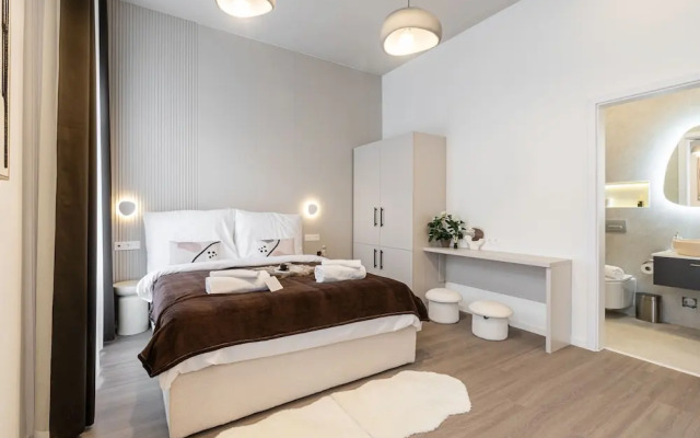 Oasis Luxe Boutique Suites by BQA