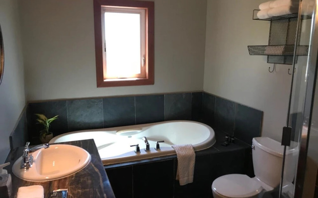 Wesbert Winery & Guest Suites
