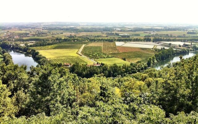 Herbert George Apartment Hotel