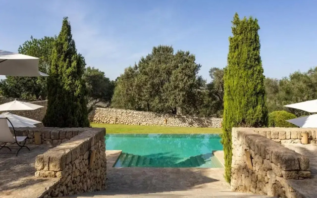 Countryside Villa With Terrace