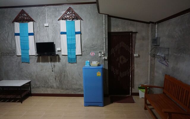 Ruen Lamai Lanna