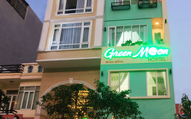 Green Moon Beach Hostel