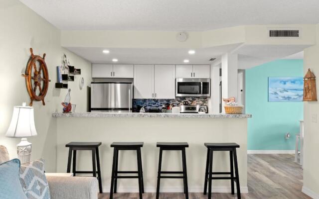 Madeira Beach Yacht Club 357h