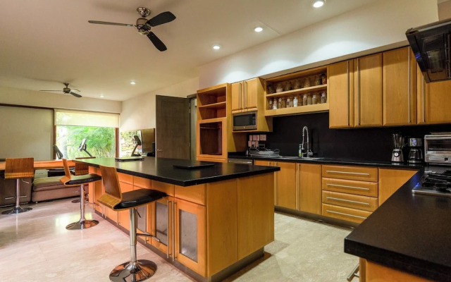 Exclusive House with Lake Chapala Access