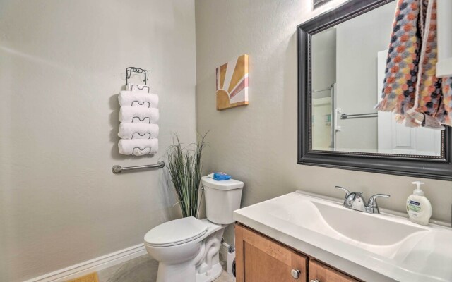 Spacious Gilbert Escape w/ Pool & Hot Tub!