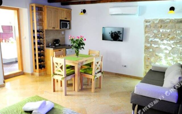 Diocletian wine apartment