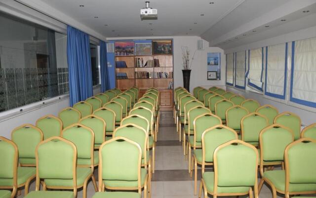 Philoxenia Hotel