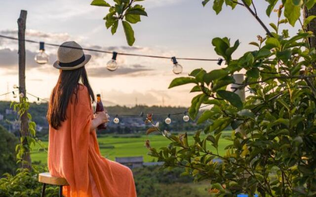 Yugui Hot Spring Holiday Hotel