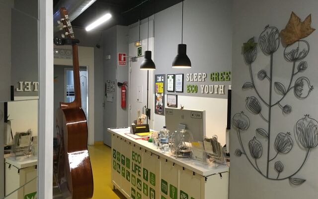 Sleep Green - Certified Eco Youth Hostel Barcelona