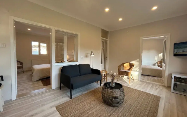 Attalos Suites Hotel