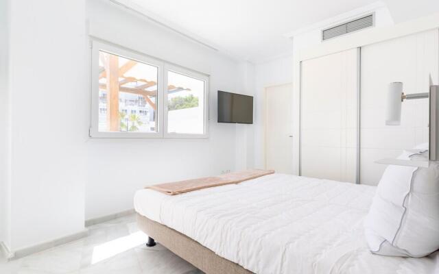 Luxury apartment with dishwasher and beautiful view