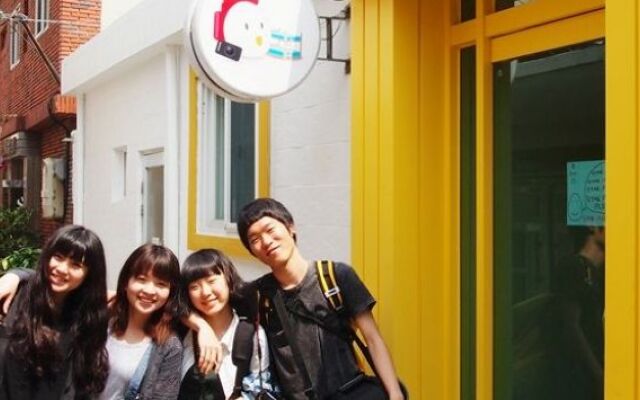 Mr Egg Hostel