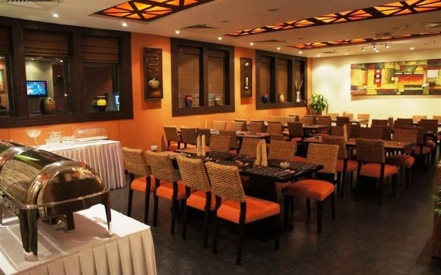 Boonmax Hotel L.L.C