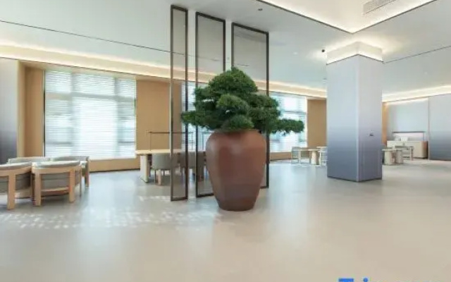 JI Hotel (Chaoyang West Lake Wanda Guohaixin Street)