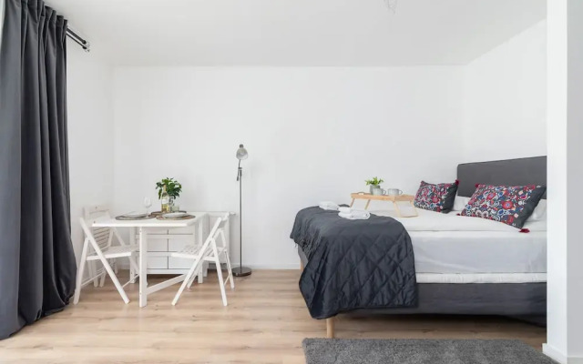 Elegant Studio in Krakow by Renters