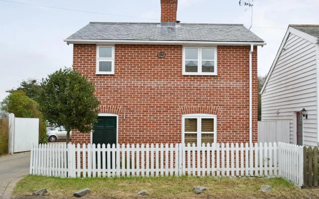 Baytree Cottage 1