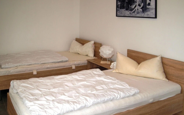 Nice Apartment in Zinnowitz With 2 Bedrooms, Sauna and Wifi