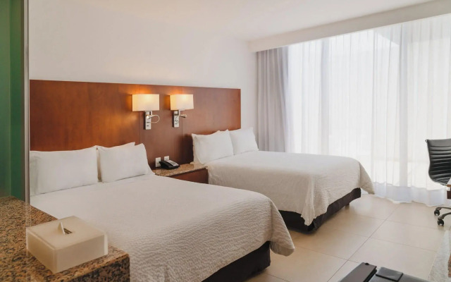 Fiesta Inn Playa del Carmen