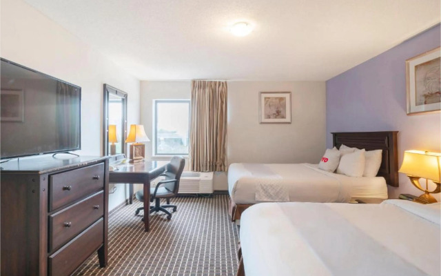 OYO Townhouse Houston Airport North