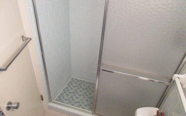 Leonardo Arms 407 - 2 Br Condo