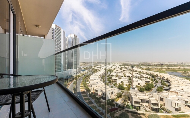 Dhh1 Bed Serene Golf Vita A Damac Hills
