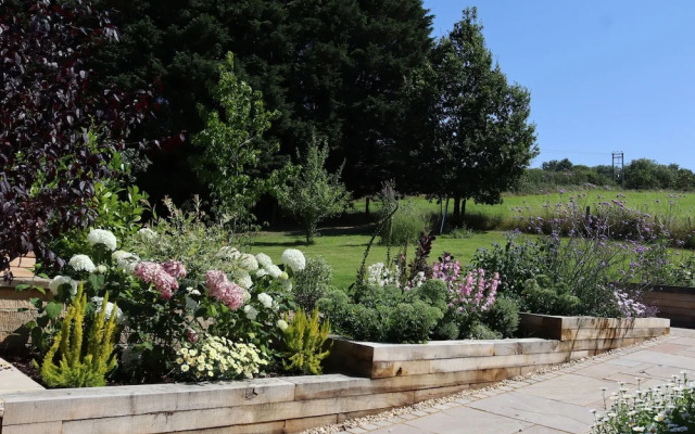 Leafield House @ Nables Farm