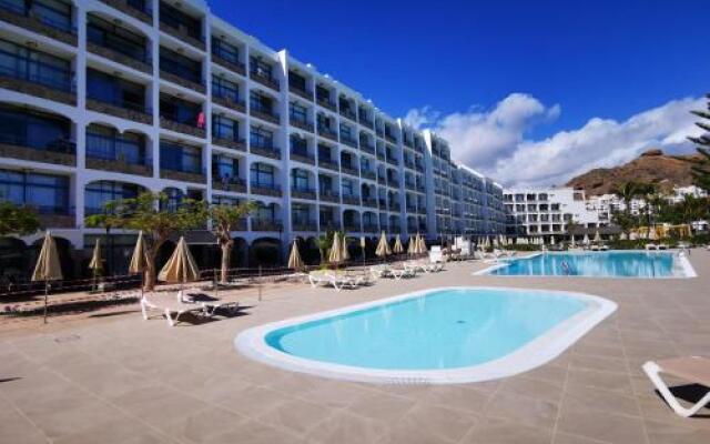 Riviera Peace