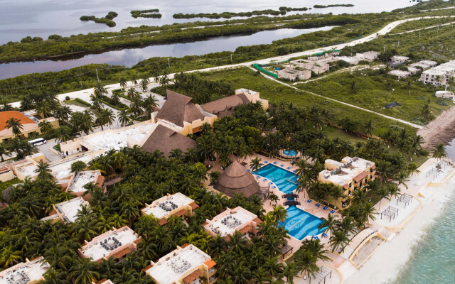 Reef Yucatan Hotel and Convention Center All Inclusive