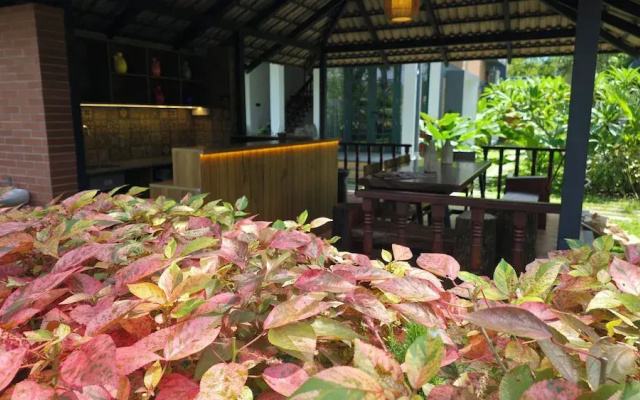 Mango Lantern Villa By Mirth Kollam