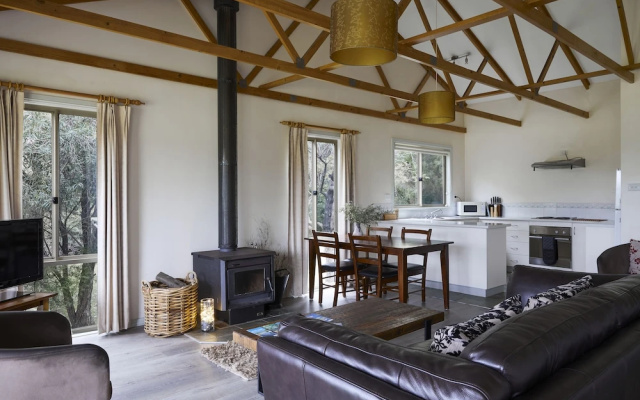 Mystery Bay Cottages
