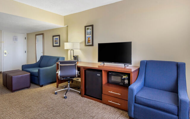 Comfort Suites Tallahassee Downtown