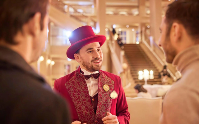 Disneyland® Hotel