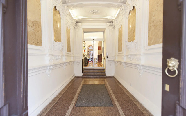 Hotel Atos