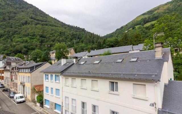 Appartement Cauterets, 2 pièces, 4 personnes - FR-1-401-195