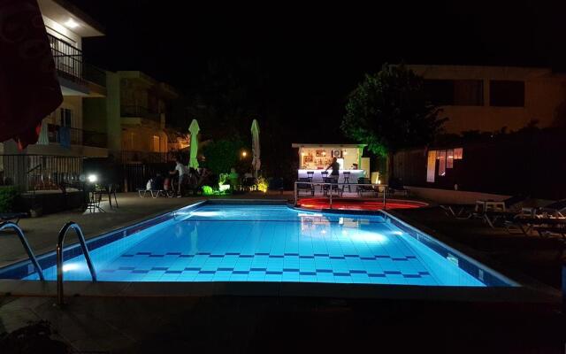 Brothers House