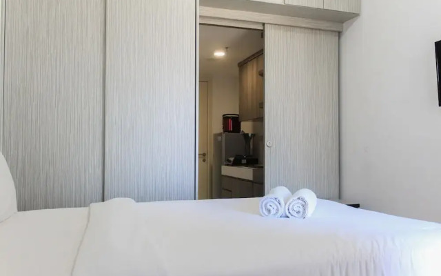 Comfy Studio Apartment At M-Town Residence