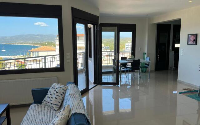 Magical Seaside Town Boutique Apts 2