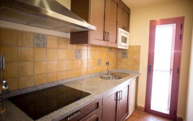 Apartamentos Turisticos Cortijo Garces