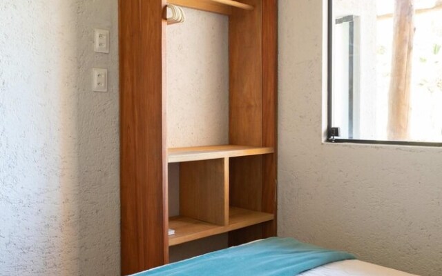 Linda Casa com Churrasqueira 5 min da Praia