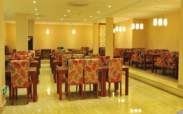 City Hotel(Hangzhou Renmin Road Metro Station)