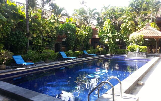Dewa Bharata Bungalows Legian