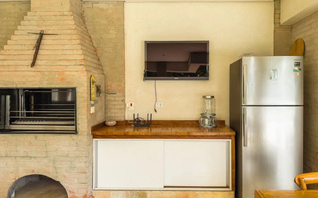 Refúgio de Alto Padrão na Granja Viana