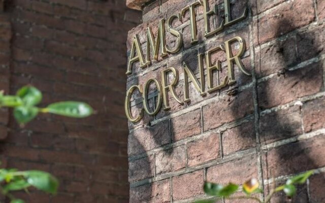 Amstel Corner